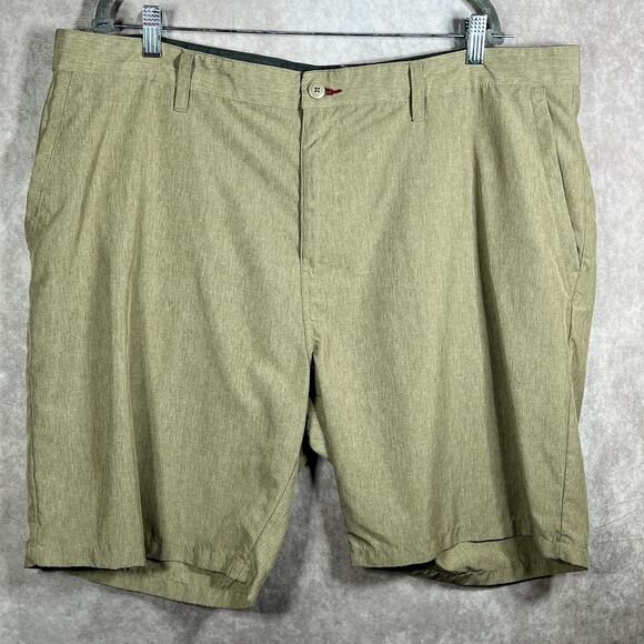 Magellan Fish Gear Fishing Shorts Mens 40 Beige Flex Outdoor Performance Camping - Picture 1 of 9